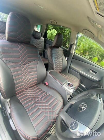 Чехлы Приус Альфа