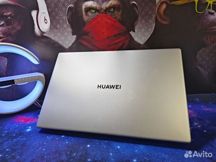 Huawei MateBook D15 R5-5500U/8GB/SSD512