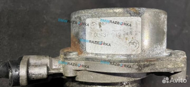 Вакуумный насос BMW X5 E70 2009 700437012