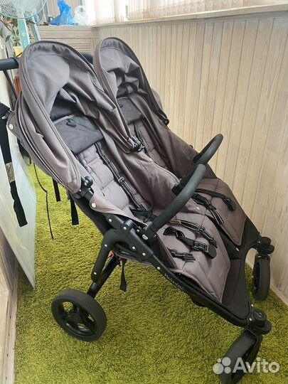 Коляска для двойни valco baby snap duo
