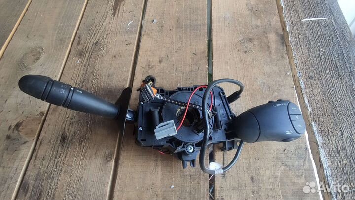 Подрулевой переключатель Renault Symbol