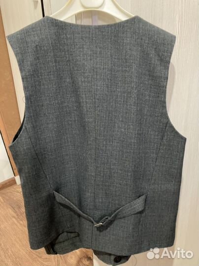 Брюки серые, жилет 122 и 140см