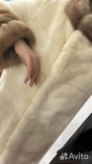 Шуба норка белая 48 50