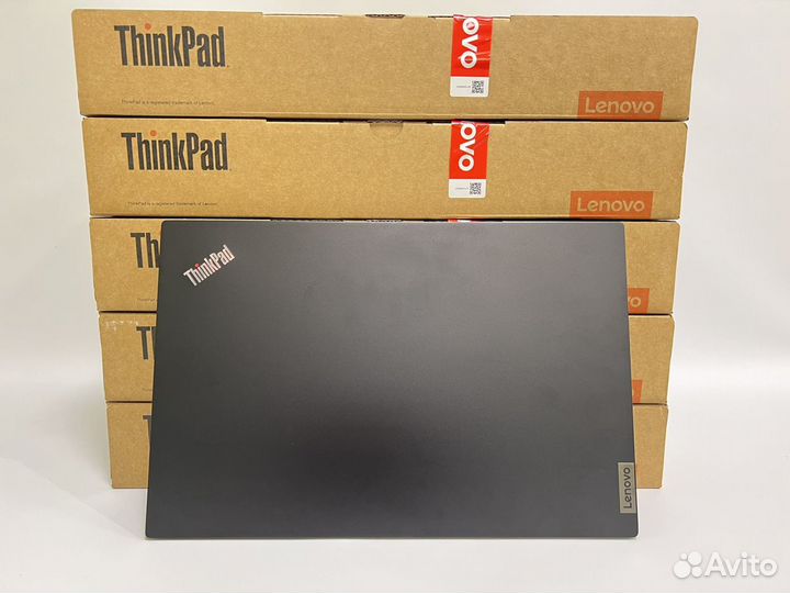 New ThinkPad E15 Gen 2 i5-11th 8GB DDR4 256GB NvME