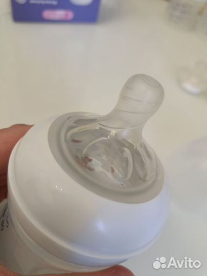 Бутылочки антиколиковые avent новые