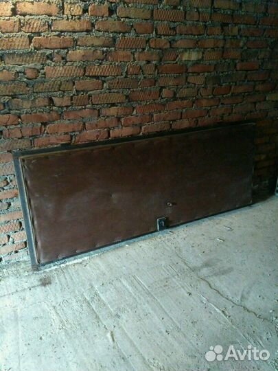 Продам дверь