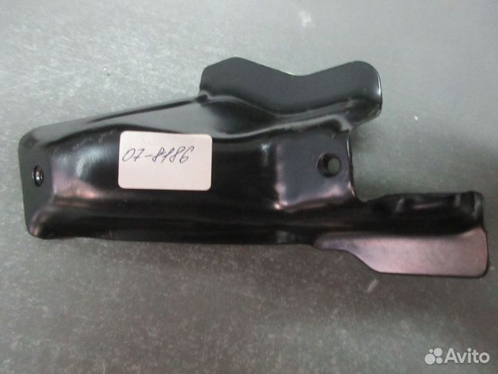 Кронштейн крепления крыла переднего Kyron