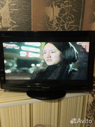 Телевизор плазма panasonic