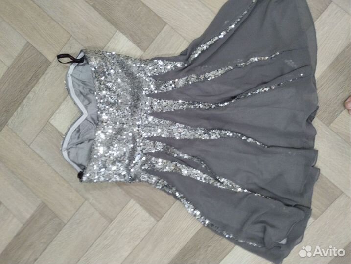 Вечернее платье