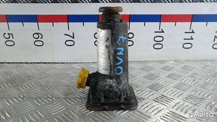 Домкрат для SsangYong Rexton 1 (Y200)