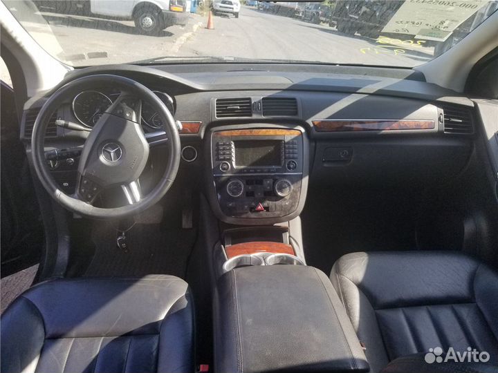 Разбор на запчасти Mercedes R W251 2005