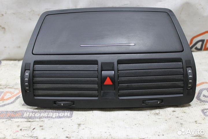 Skoda Octavia A5 верхний бардачок в сборе