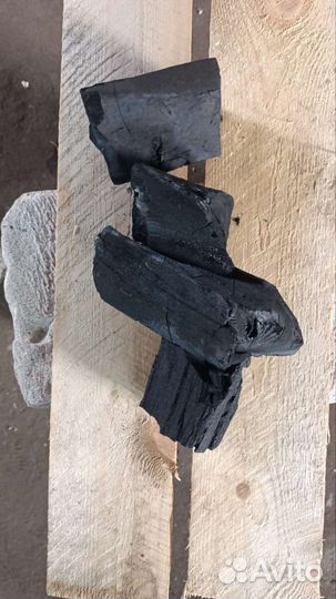 Древесный березовый уголь