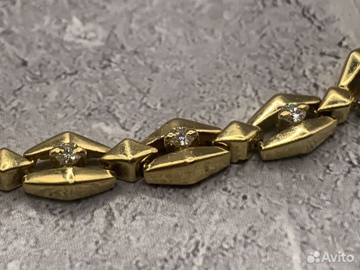 Золотой браслет с бриллиантами