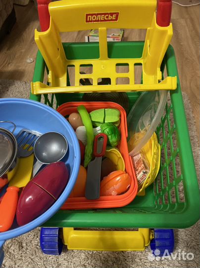 Тележка с продуктами