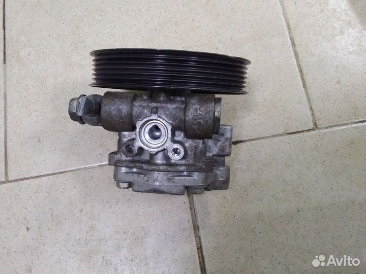 Гур Mazda 3