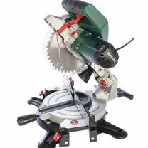 Торцовочная пила Metabo KS 216 M Lasercut 61921600