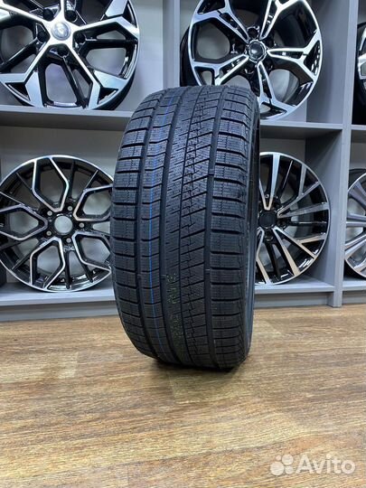 Tracmax X-Privilo S360 205/50 R17 93T