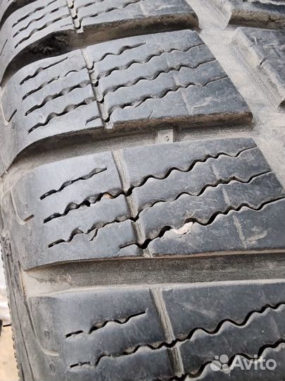 Goodyear UltraGrip Ice 245/55 R19