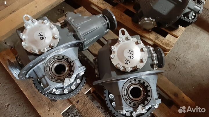 Редуктор средний камаз 47 зубьев. Редуктор камаз 46 зубьев. Редуктор средний камаз 47 зубьев. Редуктор заднего моста камаз 43118. Редуктор камаз 49 зубьев оригинал.