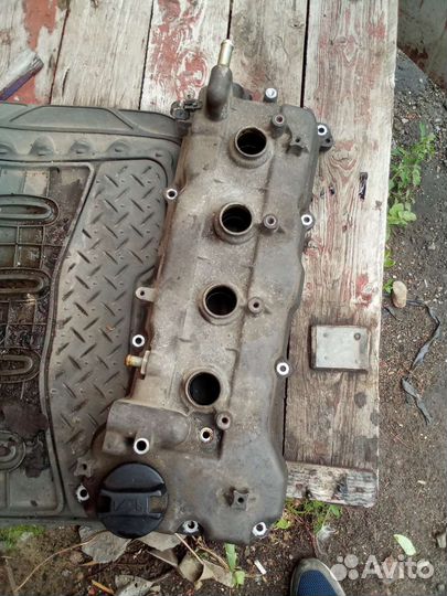 Nissan almera classic клапанная крышка