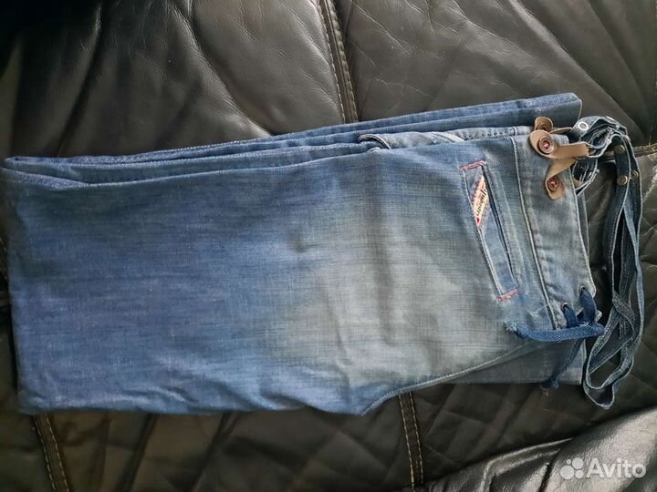 Джинсы-клёш подростковые 