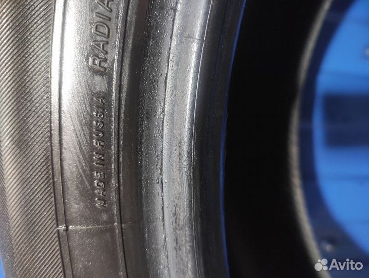 Yokohama BluEarth E70 215/55 R17