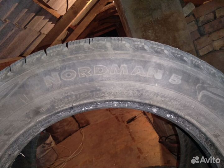 Nokian Tyres Nordman 5 235/55 R17