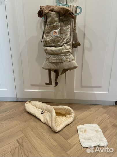Ergobaby эргорюкзак. Вкладка в подарок