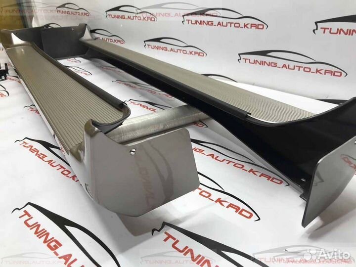 Подножки (пороги) Toyota Land Cruiser 100 F6912