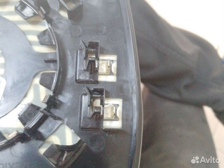 Зеркальный элемент левый audi Q5