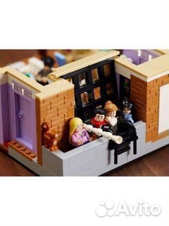 Лимитированный набор lego friends apartments