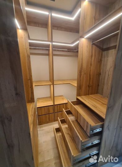 Шкаф. Изготовление мебели