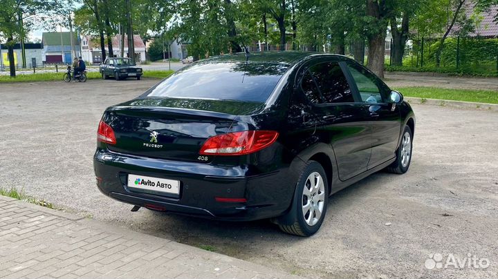 Peugeot 408 1.6 AT, 2014, 130 400 км