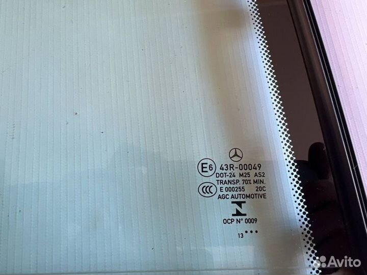 Форточка двери задняя правая Mercedes C-Class W204