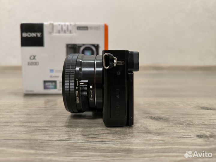 Sony A6000 + 16-50mm