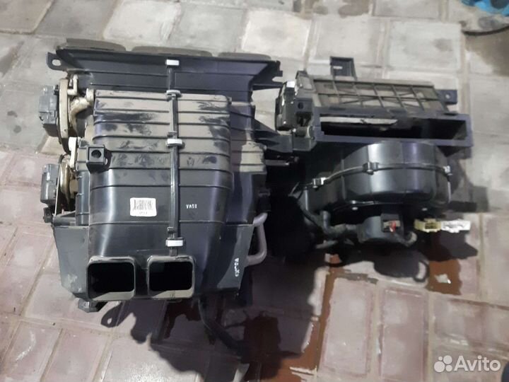 Корпус печки отопителя Hyundai Elantra 3 XD