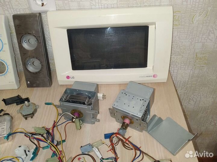 Запчасти для микровалновки цена за все