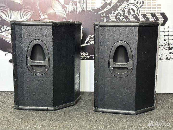 Акустические колонки Behringer eurolive 1520 Pro