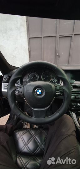 Руль на bmw ф10