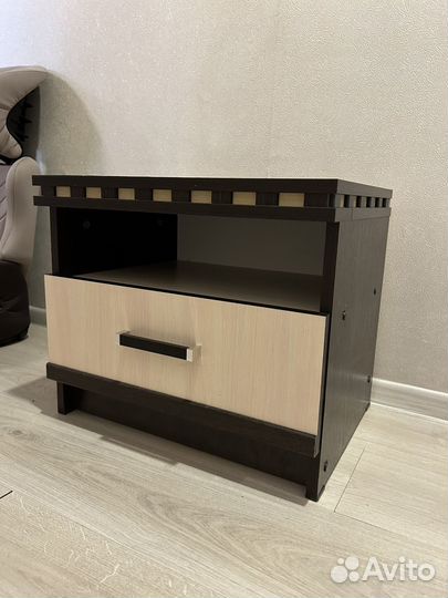 Тумба прикроватная 2 шт бу