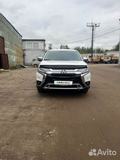 Mitsubishi Outlander 2.0 CVT, 2021, 68 200 км