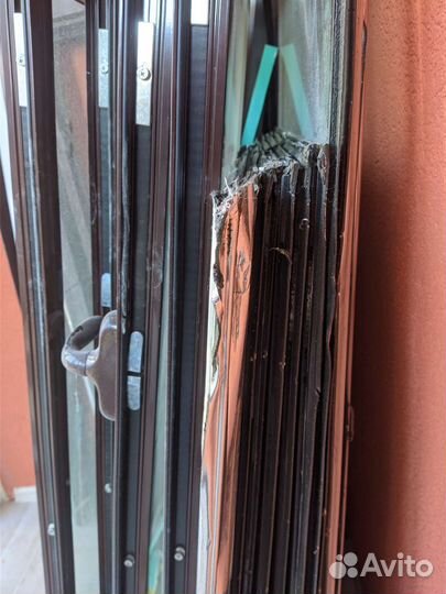 Балконные окна, стекла