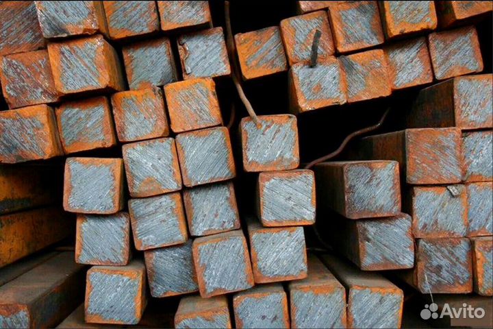 Квадрат металлический