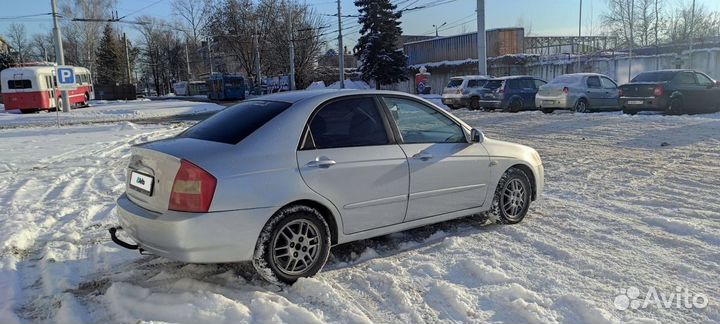 Kia Cerato 1.6 AT, 2005, 220 000 км