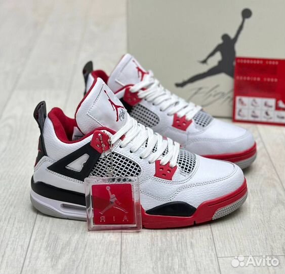 Кроссовки Air Jordan натуральная кожа женские