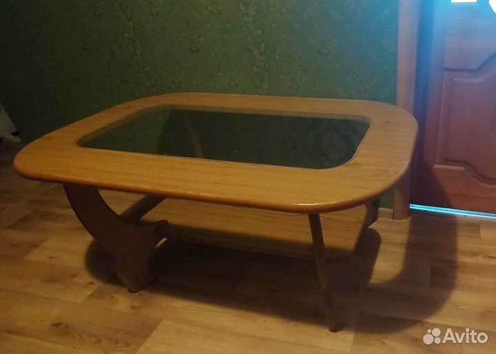 Журнальный стол