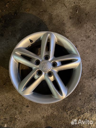 Продам литой диск от Ссангйонг