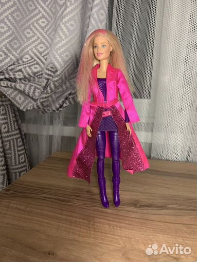 Кукла барби