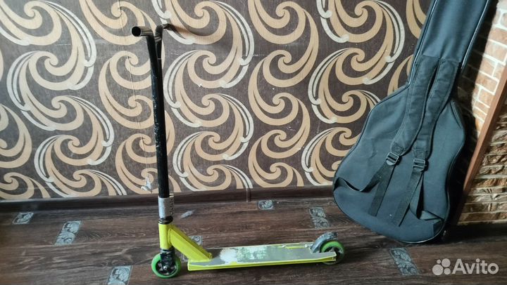 Трюковой самокат